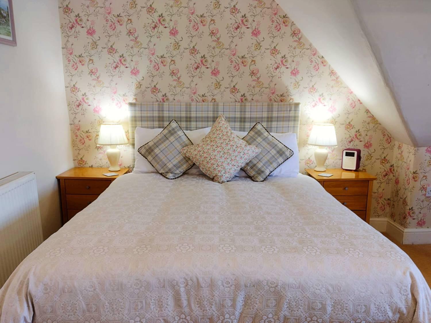 Chough'S Nest Hotel ลินตัน ภายนอก รูปภาพ